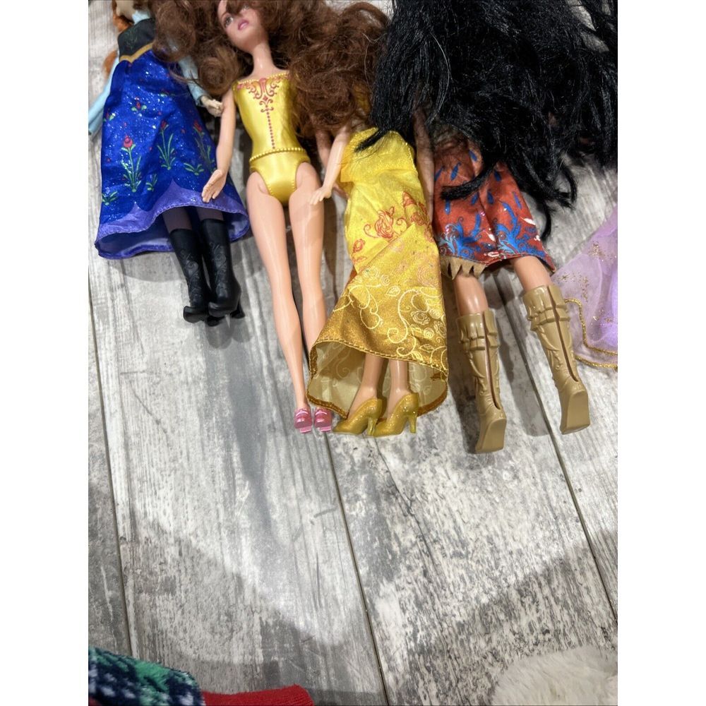 Disney Princesses Barbie Bundle Lot Belle Pocahontas Anna Frozen Princess - Picture 14 of 15